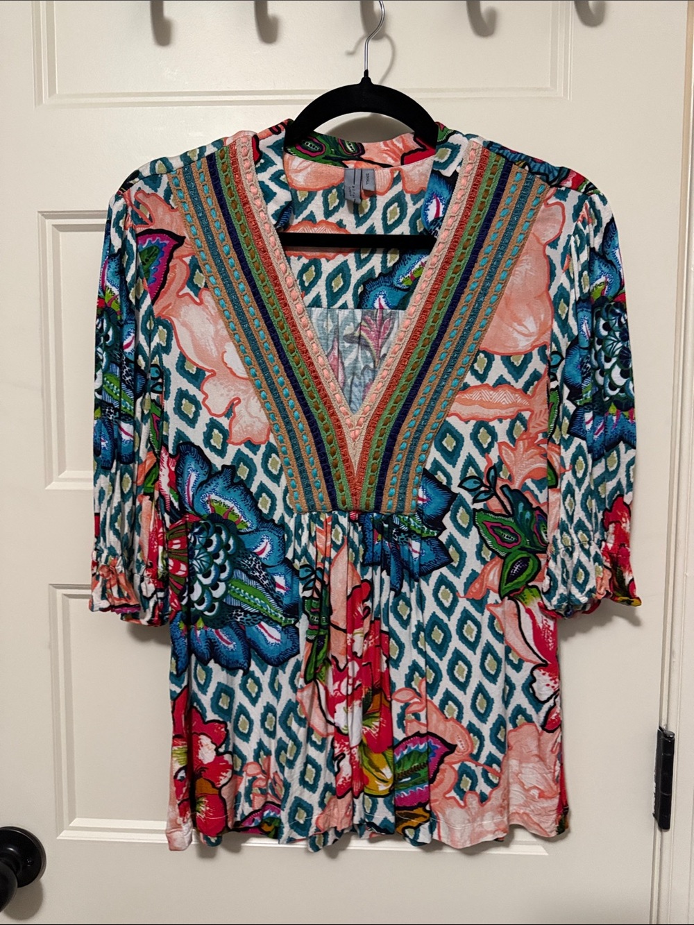 V-Neck Short Sleeve Floral Print Top - Multi